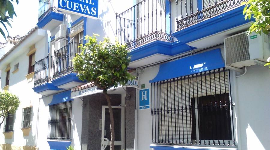 Hostal Cuevas